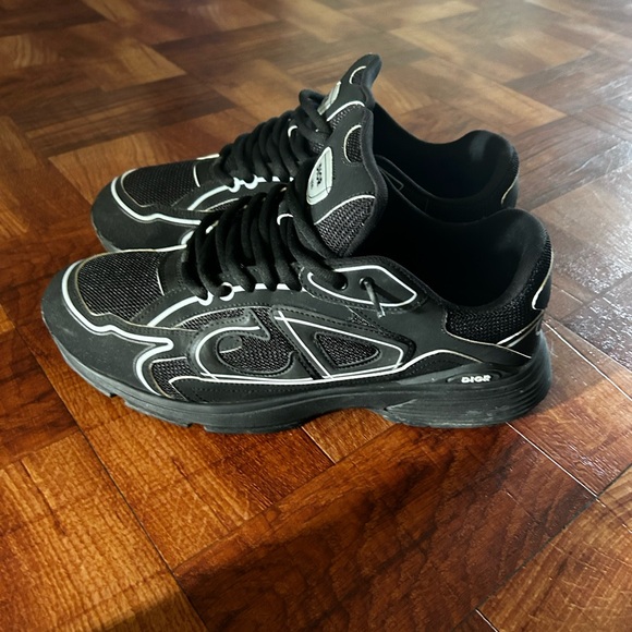 Dior Black Sneakers with White Accents - Picture 3 of 5